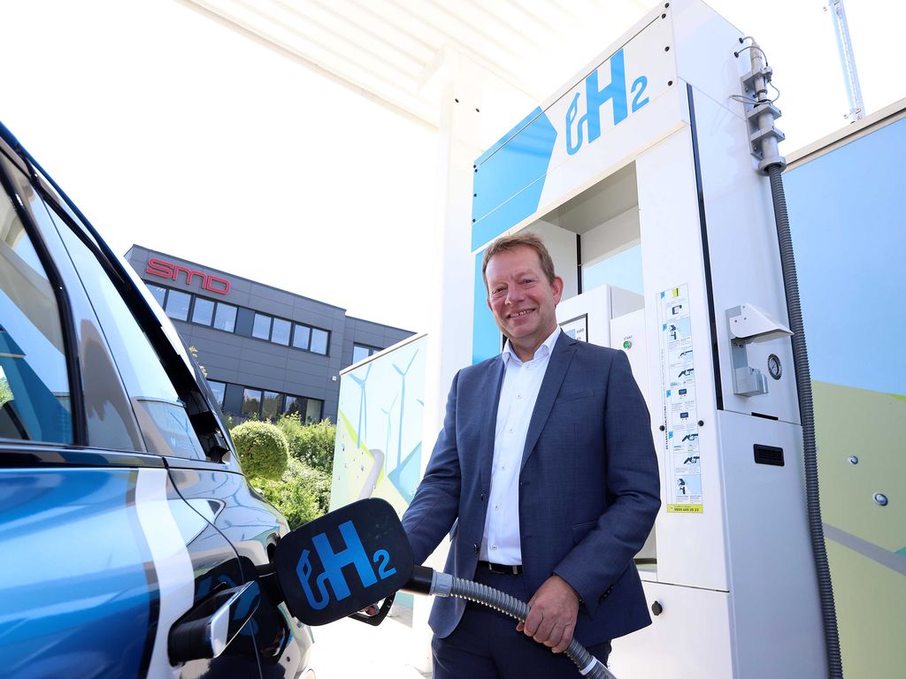 Bild: Erste Wasserstoff-Tankstelle der Region in Siegen eröffnet